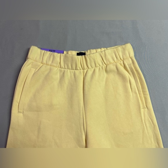 NWT Gap High Rise Fleece Joggers Banana Yellow - Picture 4 of 4